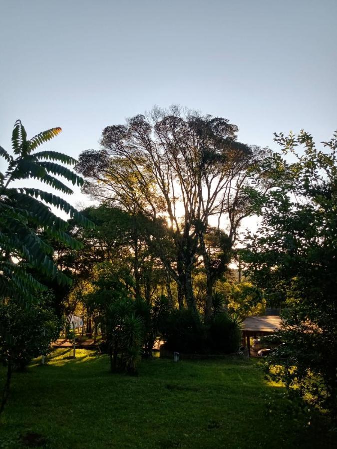 Quartos Recanto Da Natureza Interior Canela Exteriér fotografie